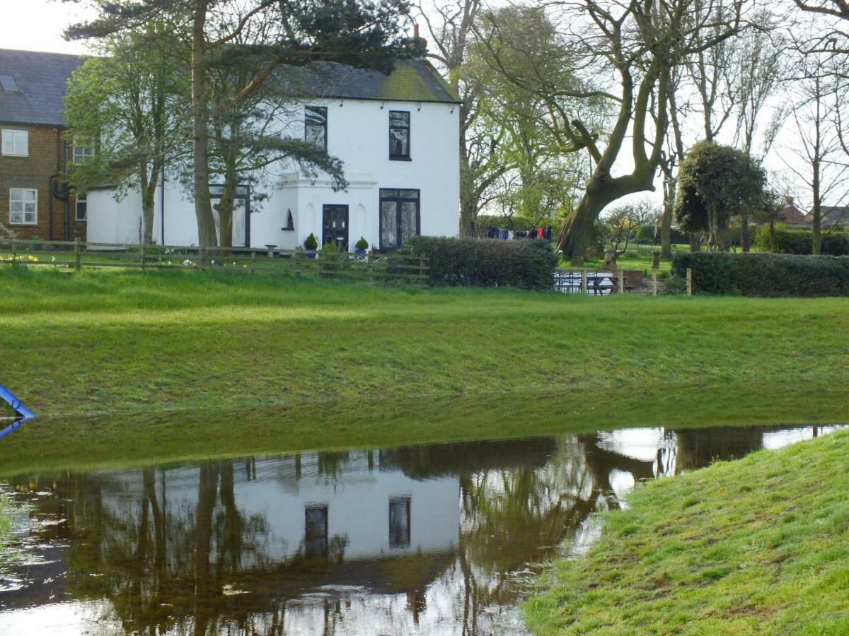 White House Farm Cottages West Haddon Exteriör bild